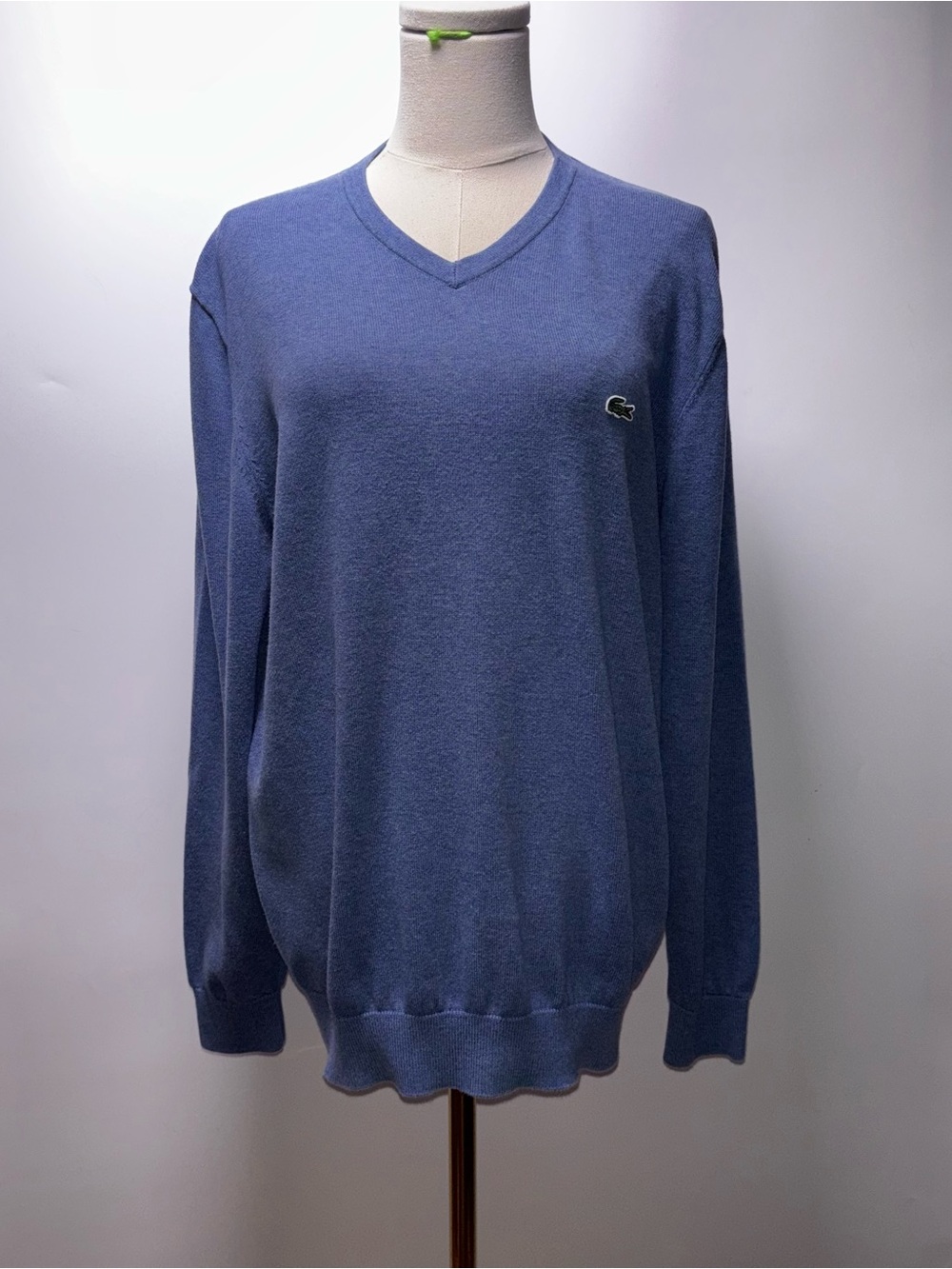 Lacoste Men's V-Neck Sweater in Slate Blue Size M